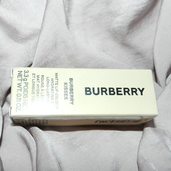 New 🌸Burberry Kisses # 39 Matte Dusty Pink Lipstick🌸3.3g/0.11oz📦⌚🏃🏻💨⚡🚚 - Picture 11 of 15